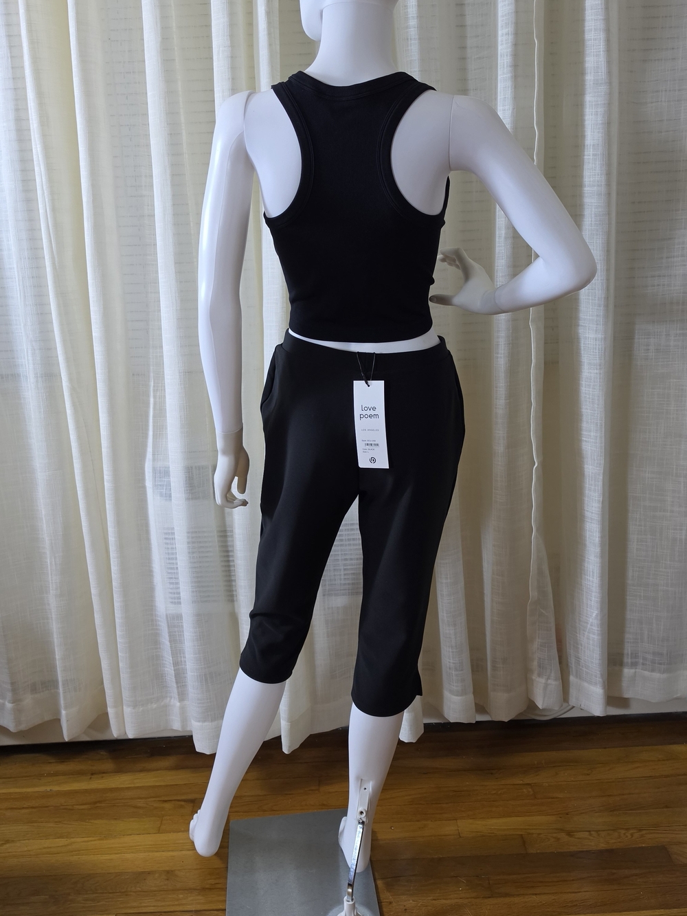 Capri Pants - Women - Picture 12 of 15